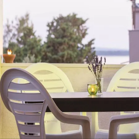 Six With Terrace And Free Parking Pag - Ae1427 Appartamento *